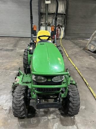 Image of John Deere 2025R equipment image 3