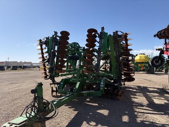 Image of John Deere 2623 Primary image