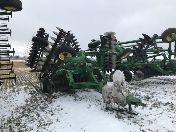 Image of John Deere 2623 equipment image 2