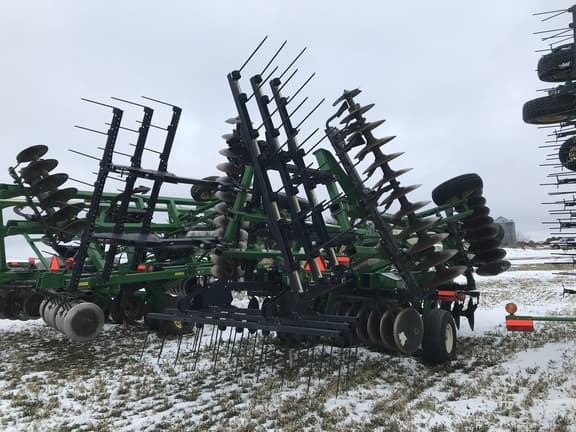 Image of John Deere 2623 equipment image 4