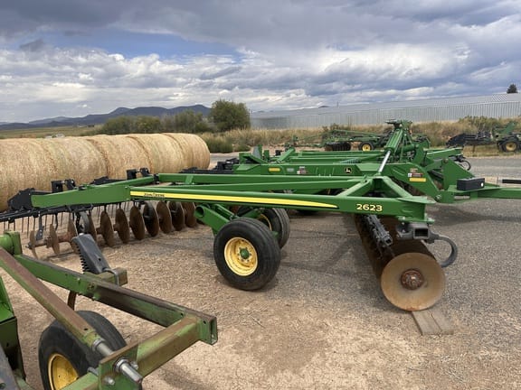 2014 John Deere 2623 Equipment Image0