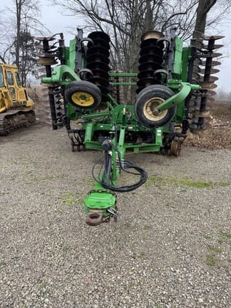 2014 John Deere 2623VT Equipment Image0