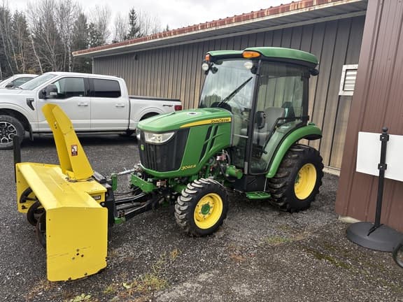 Image of John Deere 3046R equipment image 1
