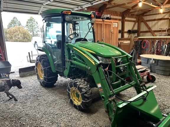 2014 John Deere 3046R Equipment Image0