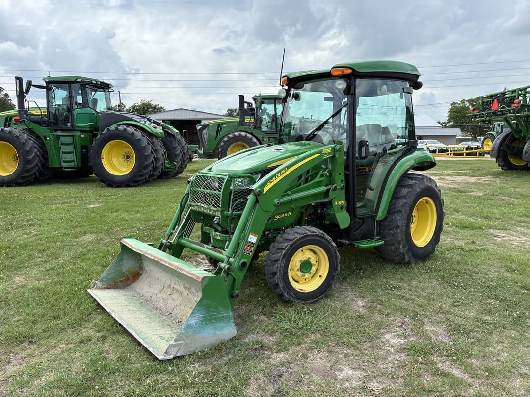Image of John Deere 3046R Primary image