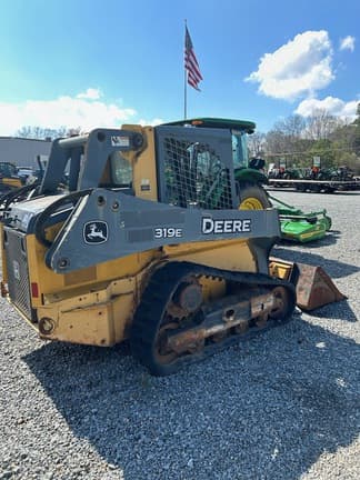 Image of John Deere 319E equipment image 4