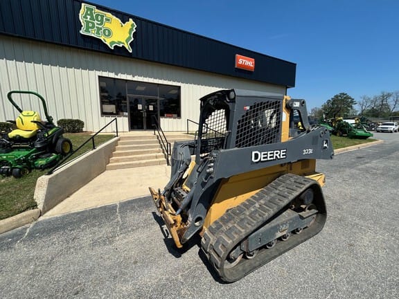 2014 John Deere 323E Equipment Image0