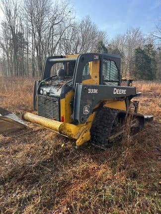 Image of John Deere 333E equipment image 2