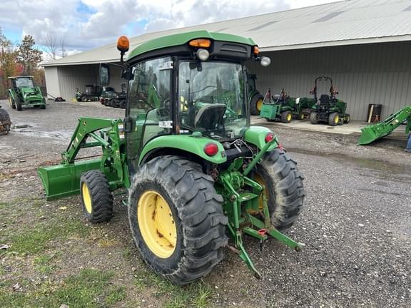 Image of John Deere 4066R equipment image 3
