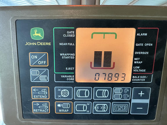 Image of John Deere 469 equipment image 3