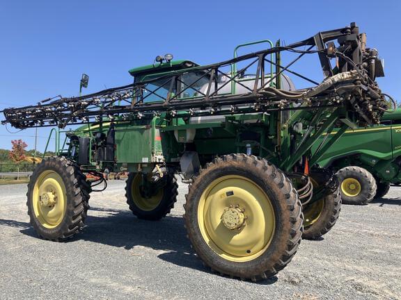 Image of John Deere 4730 equipment image 3