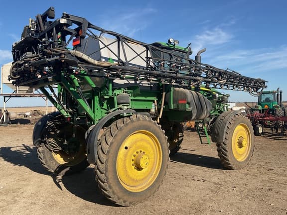 Image of John Deere 4830 equipment image 3