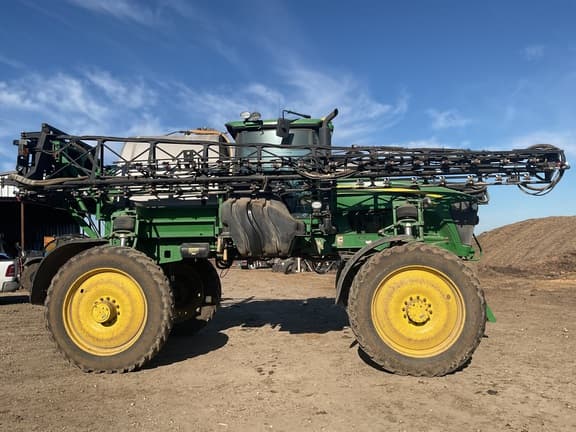 Image of John Deere 4830 equipment image 2