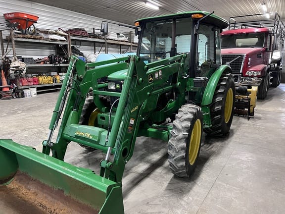 2014 John Deere 5065E Equipment Image0