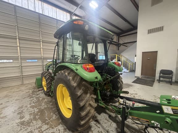 Image of John Deere 5075E equipment image 3