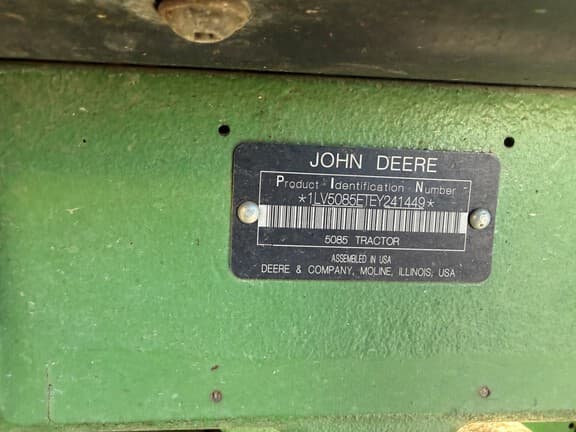 Image of John Deere 5085E equipment image 1
