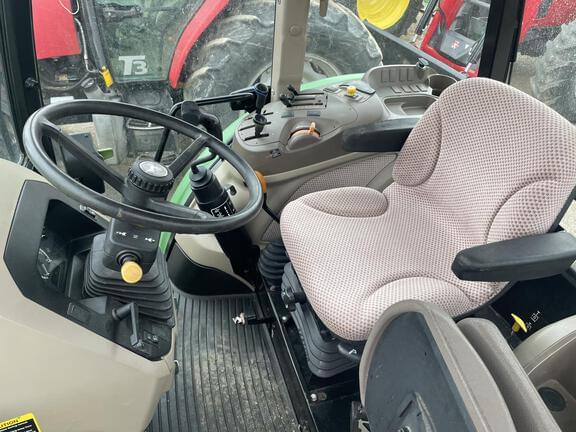 Image of John Deere 5085E equipment image 1