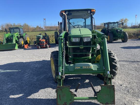 Image of John Deere 5085E equipment image 3