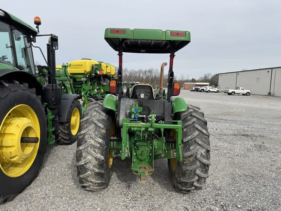 Image of John Deere 5085E equipment image 2