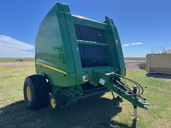 Image of John Deere 569 Premium equipment image 4