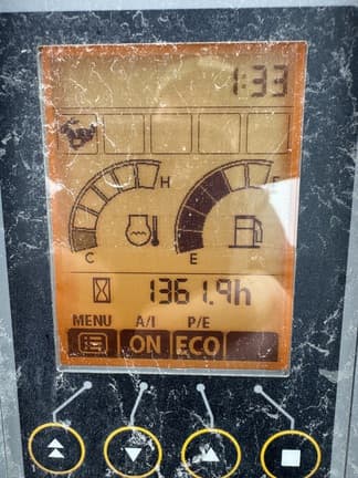 Image of John Deere 60G equipment image 4