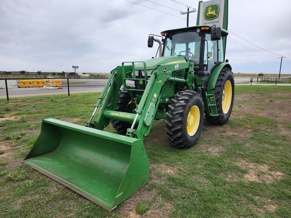 Main image John Deere 6105D