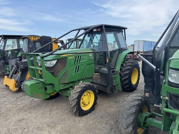 2014 John Deere 6125M Equipment Image0