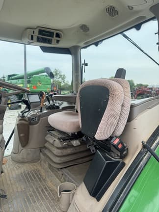 Image of John Deere 6125R equipment image 4