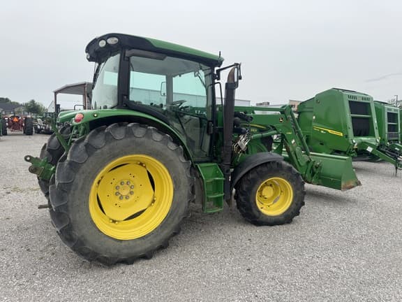 Image of John Deere 6125R equipment image 2