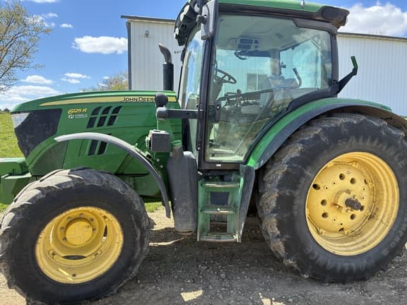 Image of John Deere 6125R equipment image 2