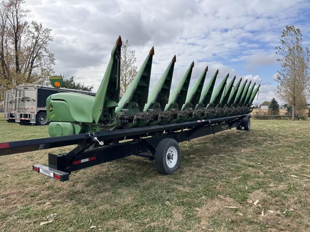 Image of John Deere 612C equipment image 2