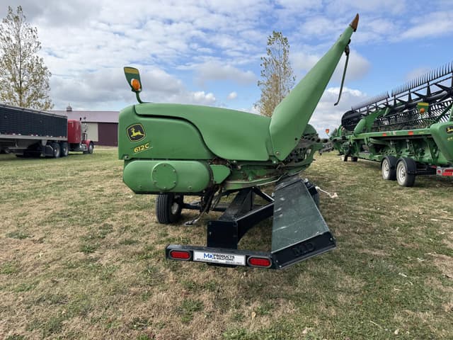 Image of John Deere 612C equipment image 4