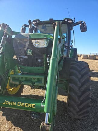 Image of John Deere 6140R equipment image 4