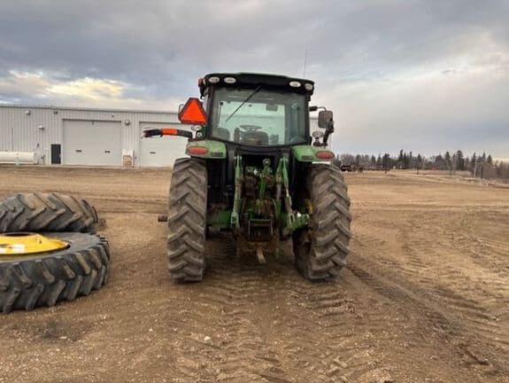 Image of John Deere 6140R equipment image 3