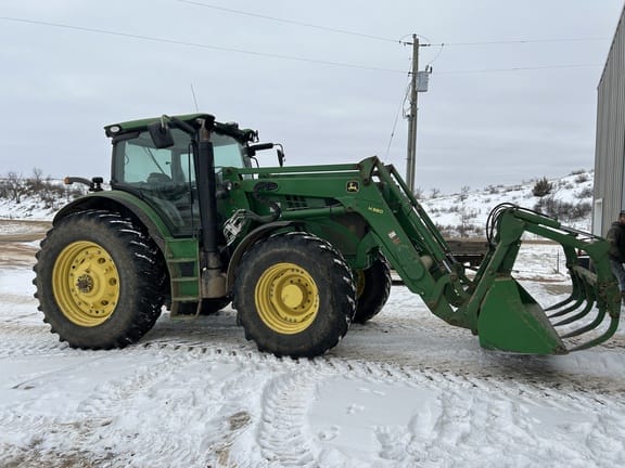 2014 John Deere 6170R Equipment Image0