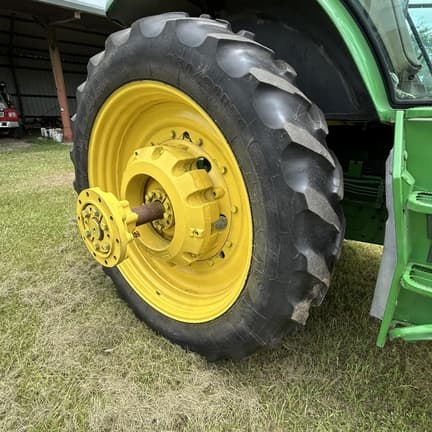Image of John Deere 6190R equipment image 3