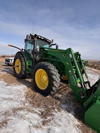 Image of John Deere 6190R equipment image 3