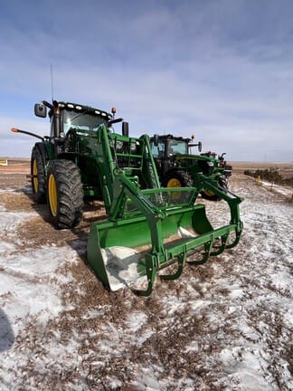 2014 John Deere 6190R Equipment Image0