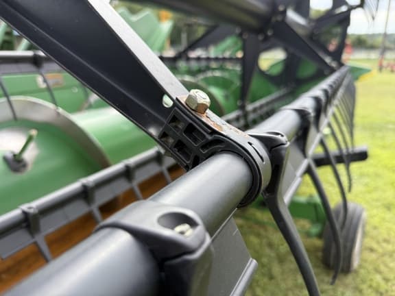 Image of John Deere 625F equipment image 4