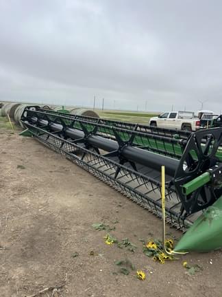 Image of John Deere 630D equipment image 3
