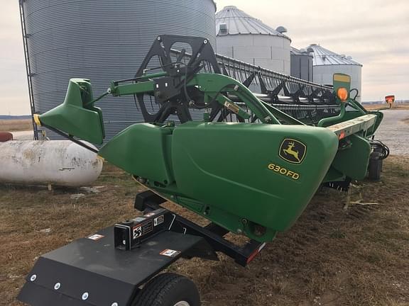 Image of John Deere 630FD equipment image 3