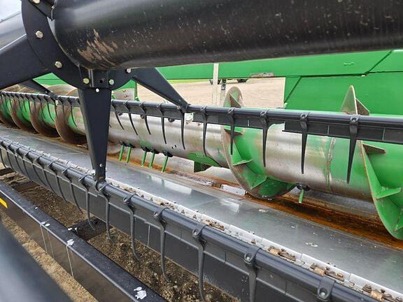Image of John Deere 635F equipment image 2