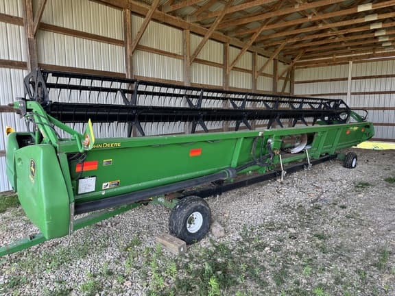 Image of John Deere 635F equipment image 3