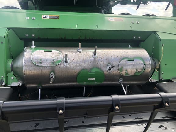 Image of John Deere 635FD equipment image 4