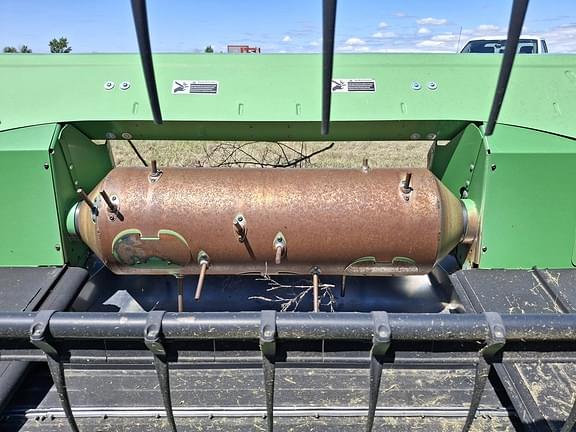 Image of John Deere 635FD equipment image 3