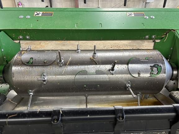 Image of John Deere 635FD equipment image 4