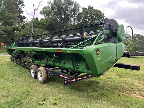 Image of John Deere 635FD equipment image 2