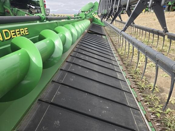 Image of John Deere 640D equipment image 4