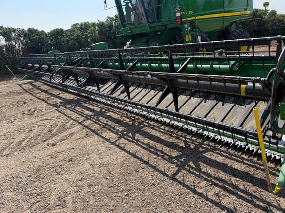 Image of John Deere 640D equipment image 4