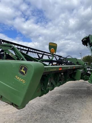 2014 John Deere 640FD Equipment Image0